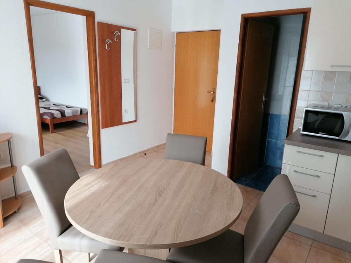 Apartment Niva Nin Exterior photo